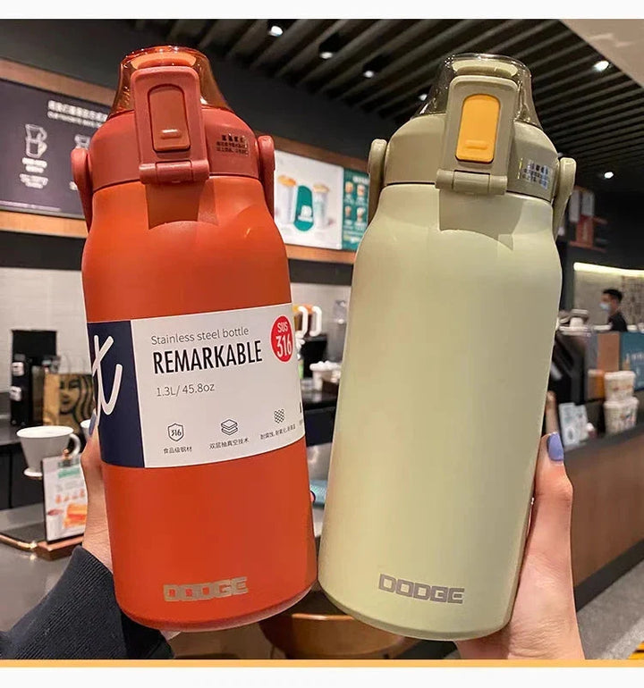 Große Kaffee Thermoskanne