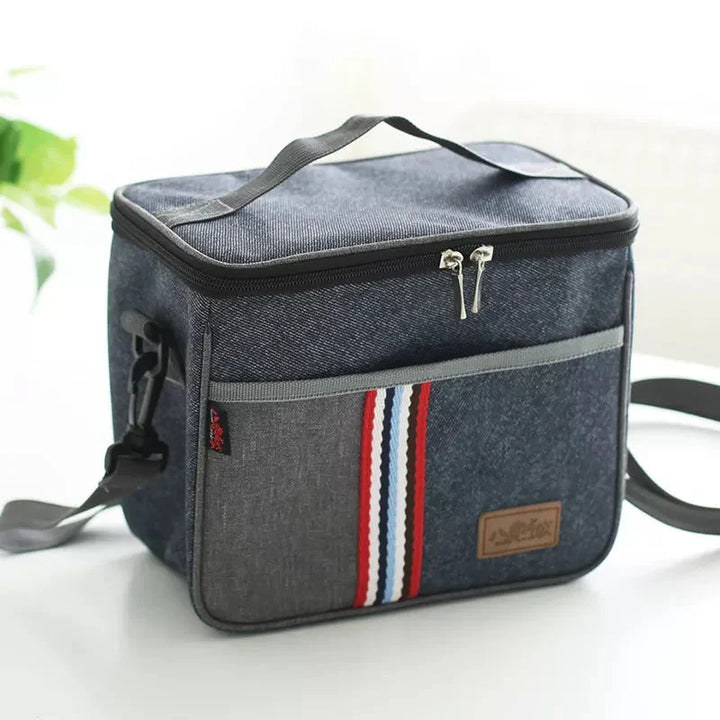Kleine Kühltasche zum Umhängen